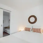 Nature Retreat With Heated Pool Hot Tub Bbq And Amazing Views Hébergement de vacances *