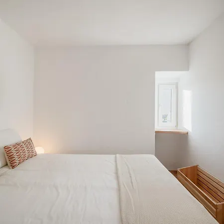 Tatil Evi Nature Retreat With Heated Pool Hot Tub Bbq And Amazing Views Sesimbra