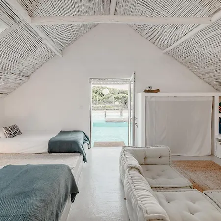Nyaraló Nature Retreat With Heated Pool Hot Tub Bbq And Amazing Views Sesimbra