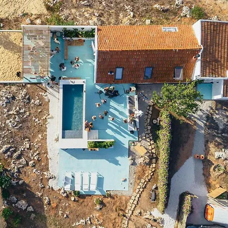 Tatil Evi Nature Retreat With Heated Pool Hot Tub Bbq And Amazing Views Sesimbra