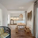 Nature Retreat With Heated Pool Hot Tub Bbq And Amazing Views